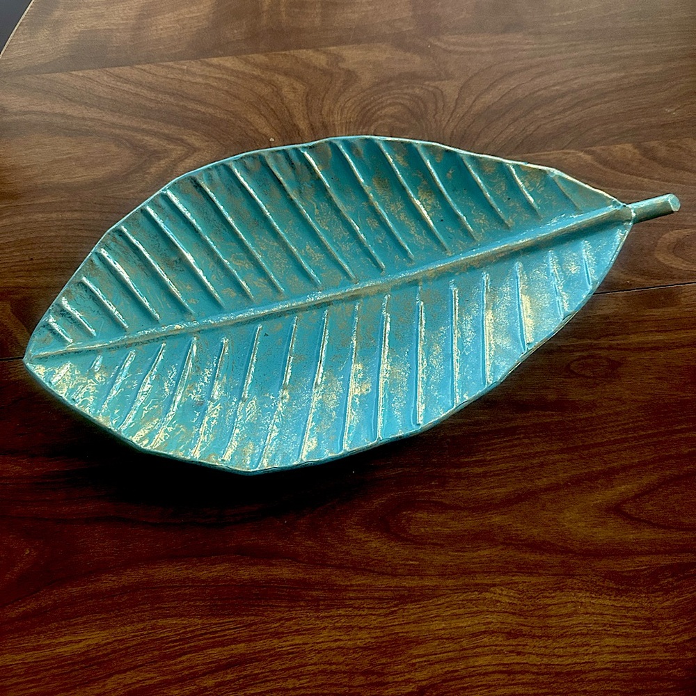 NWT Palm Beach turquoise, and gold party serving tray in perfect condition!
